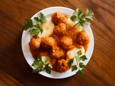 Albóndegas en salsa de tomate